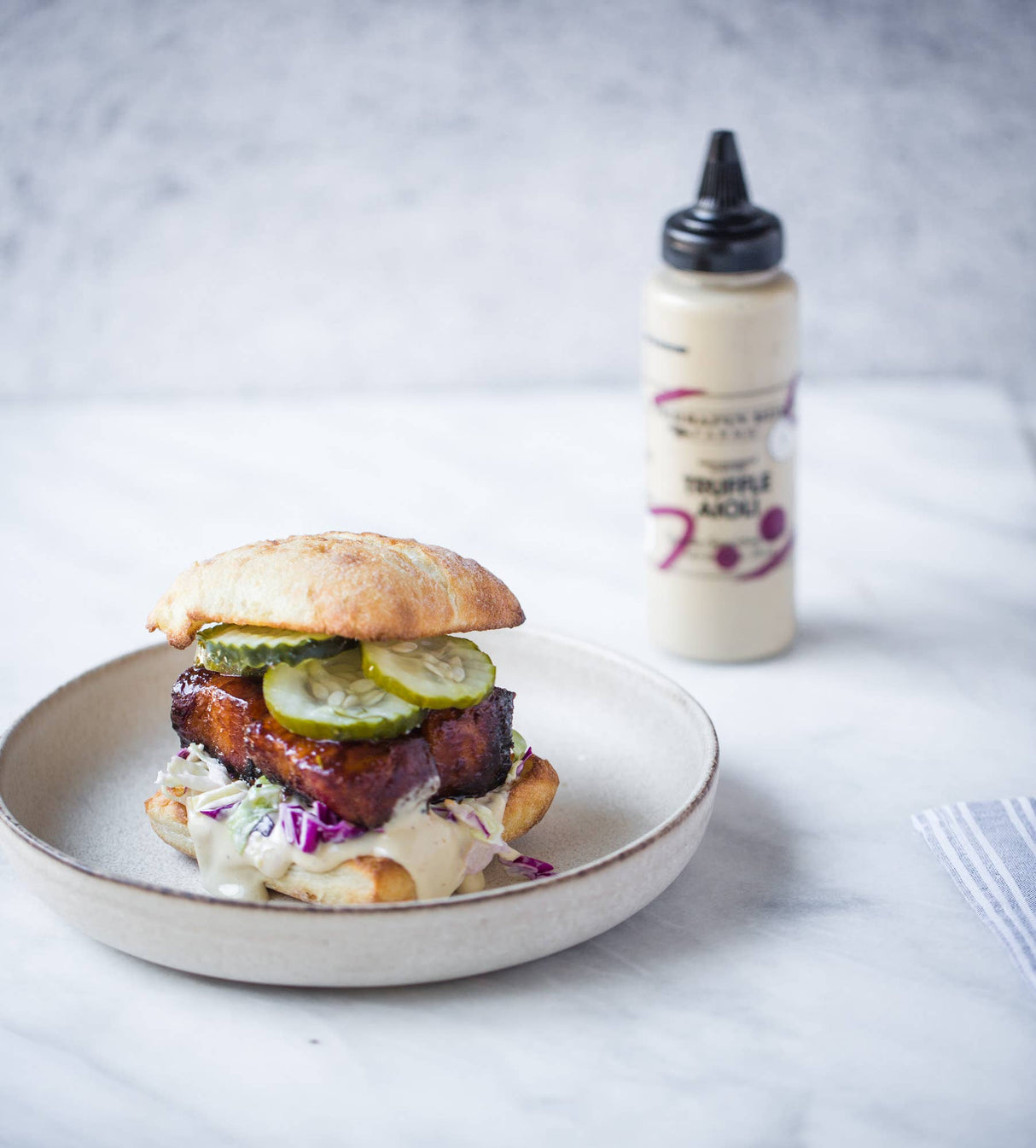 TRUFFLE AIOLO SQUEEZE