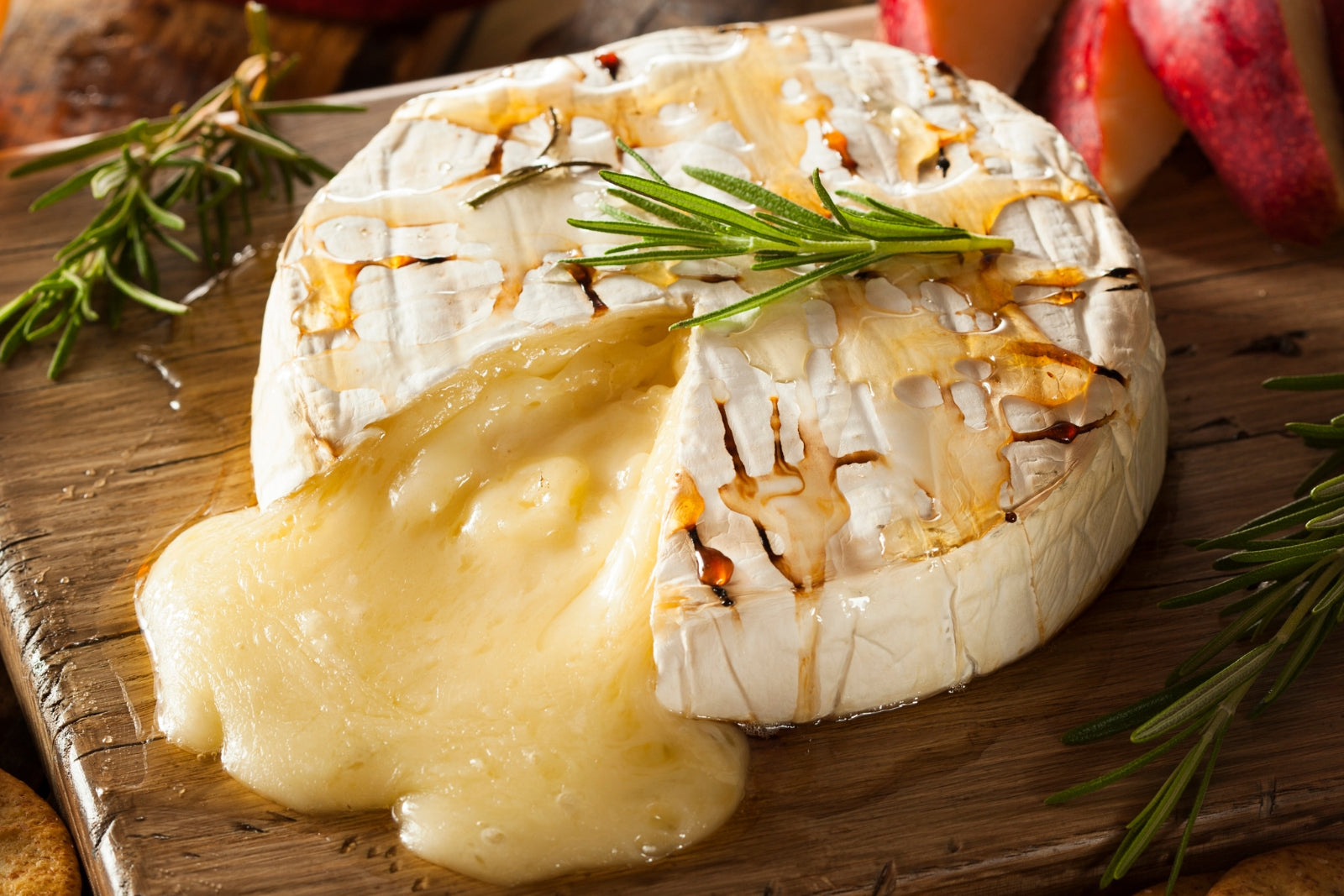 Baked Brie and Figs with Rosemary Crostini